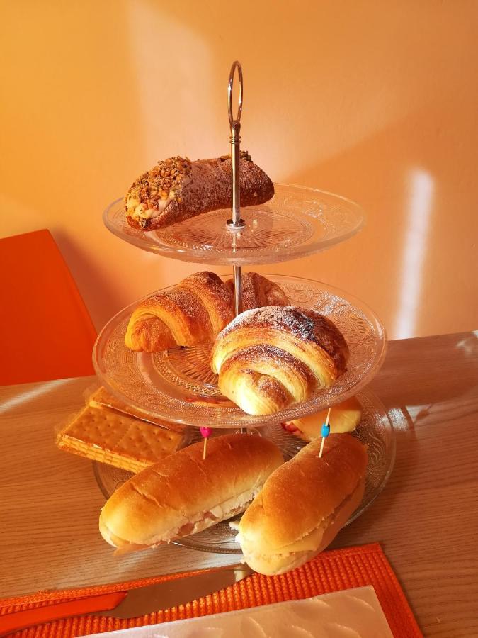 B&B Nodo Francescano Porto Empedocle Buitenkant foto